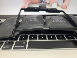 Battery replacement for HP laptop